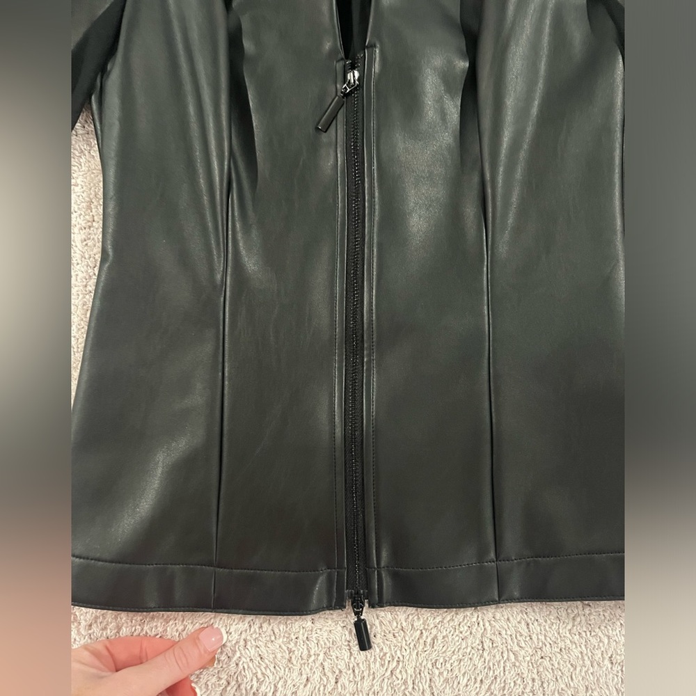 WOLFORD -Jenna zip-front blazer - Black- size 6 NWT - Picture 6 of 6
